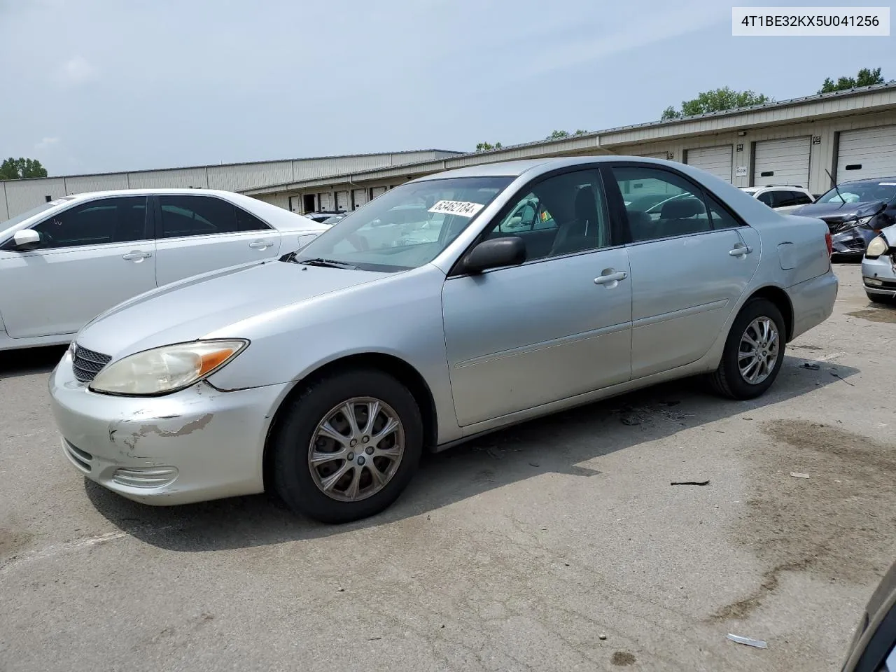 4T1BE32KX5U041256 2005 Toyota Camry Le