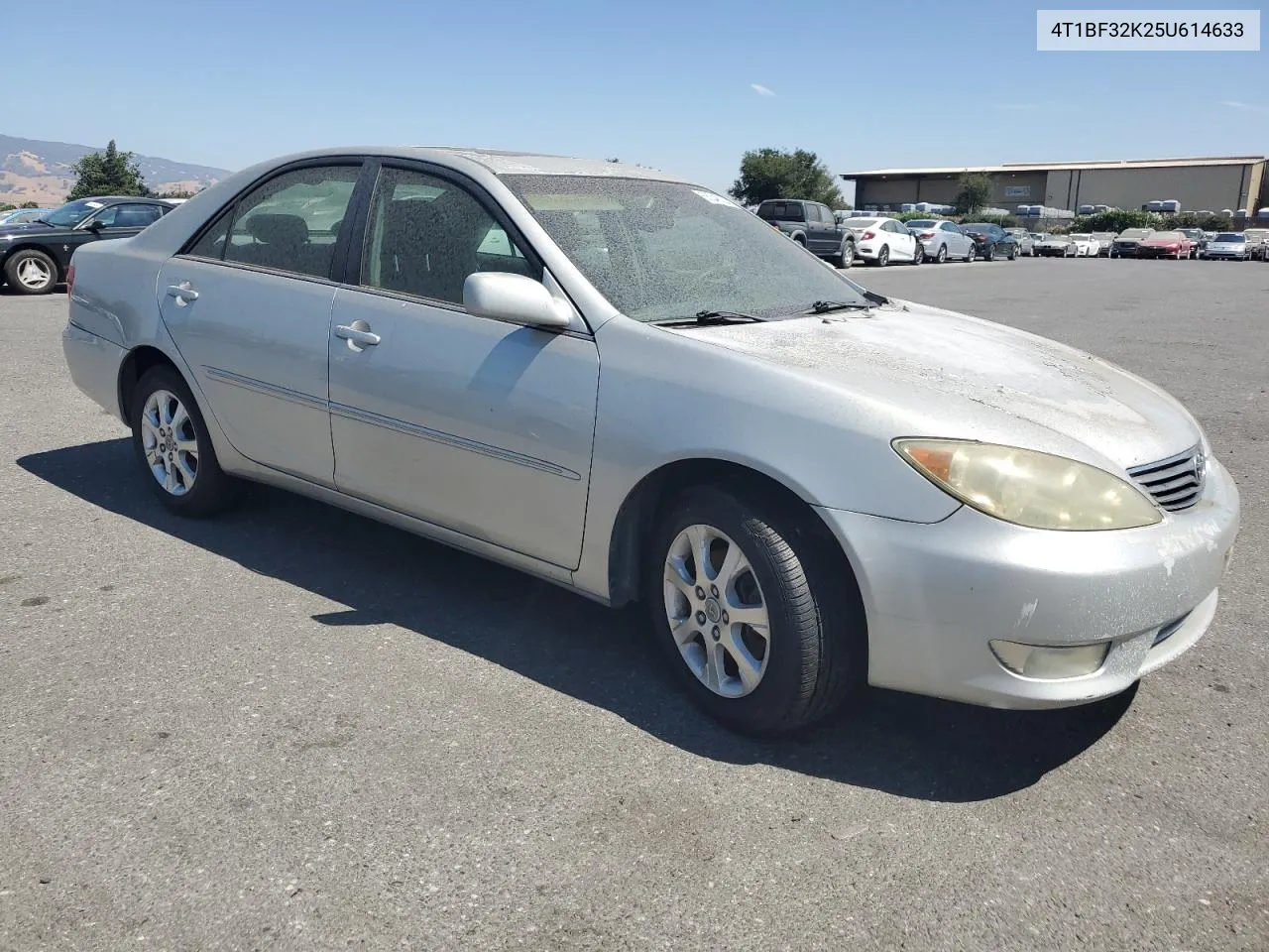 4T1BF32K25U614633 2005 Toyota Camry Le