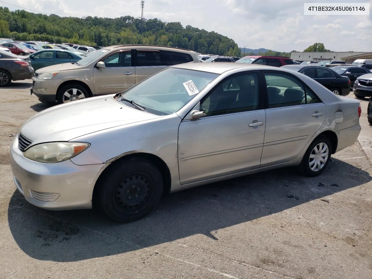 4T1BE32K45U061146 2005 Toyota Camry Le