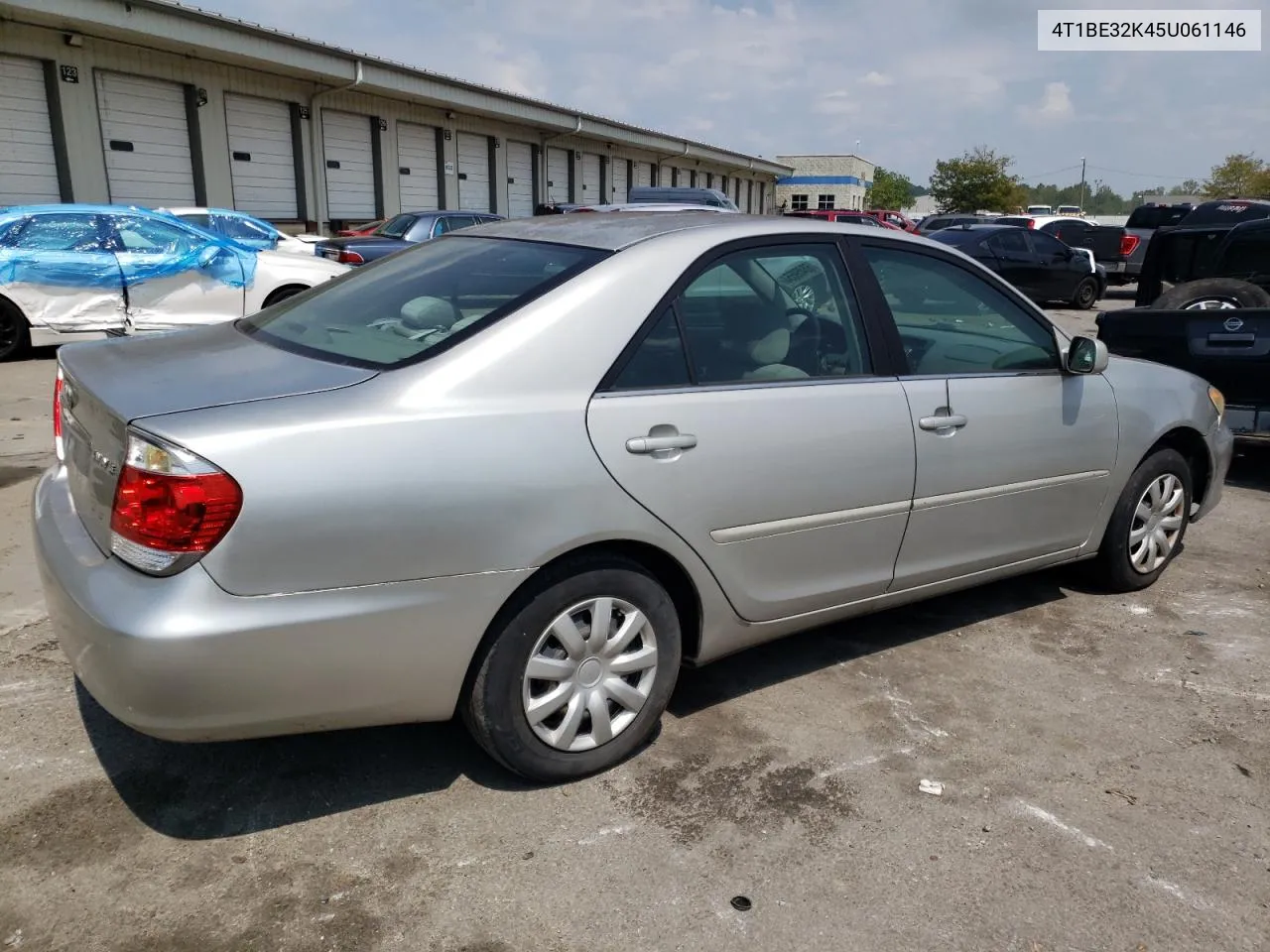 4T1BE32K45U061146 2005 Toyota Camry Le