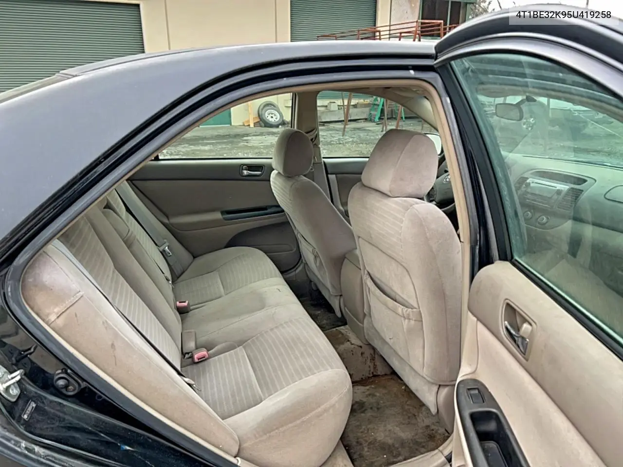 4T1BE32K95U419258 2005 Toyota Camry Le