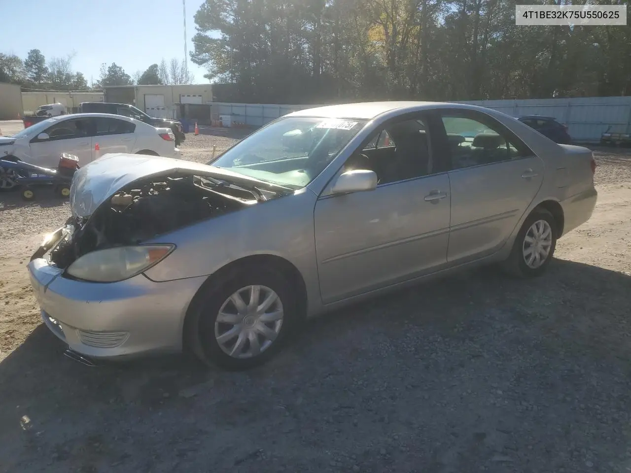 4T1BE32K75U550625 2005 Toyota Camry Le