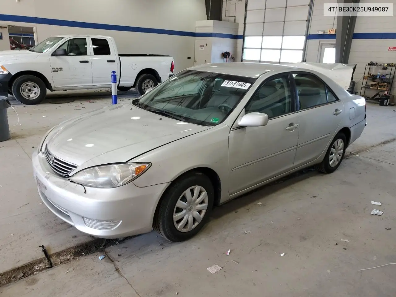 4T1BE30K25U949087 2005 Toyota Camry Le