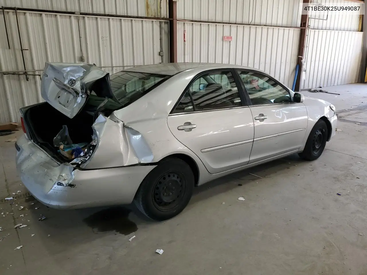 4T1BE30K25U949087 2005 Toyota Camry Le