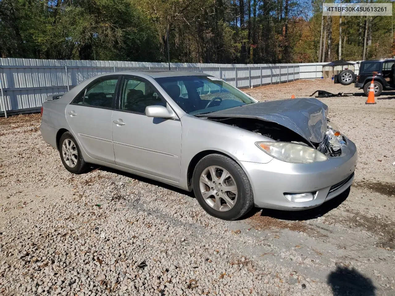 4T1BF30K45U613261 2005 Toyota Camry Le