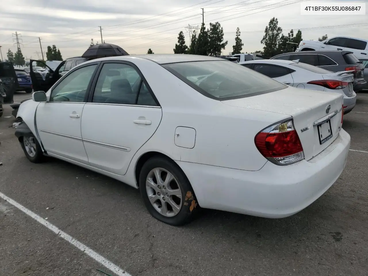 4T1BF30K55U086847 2005 Toyota Camry Le
