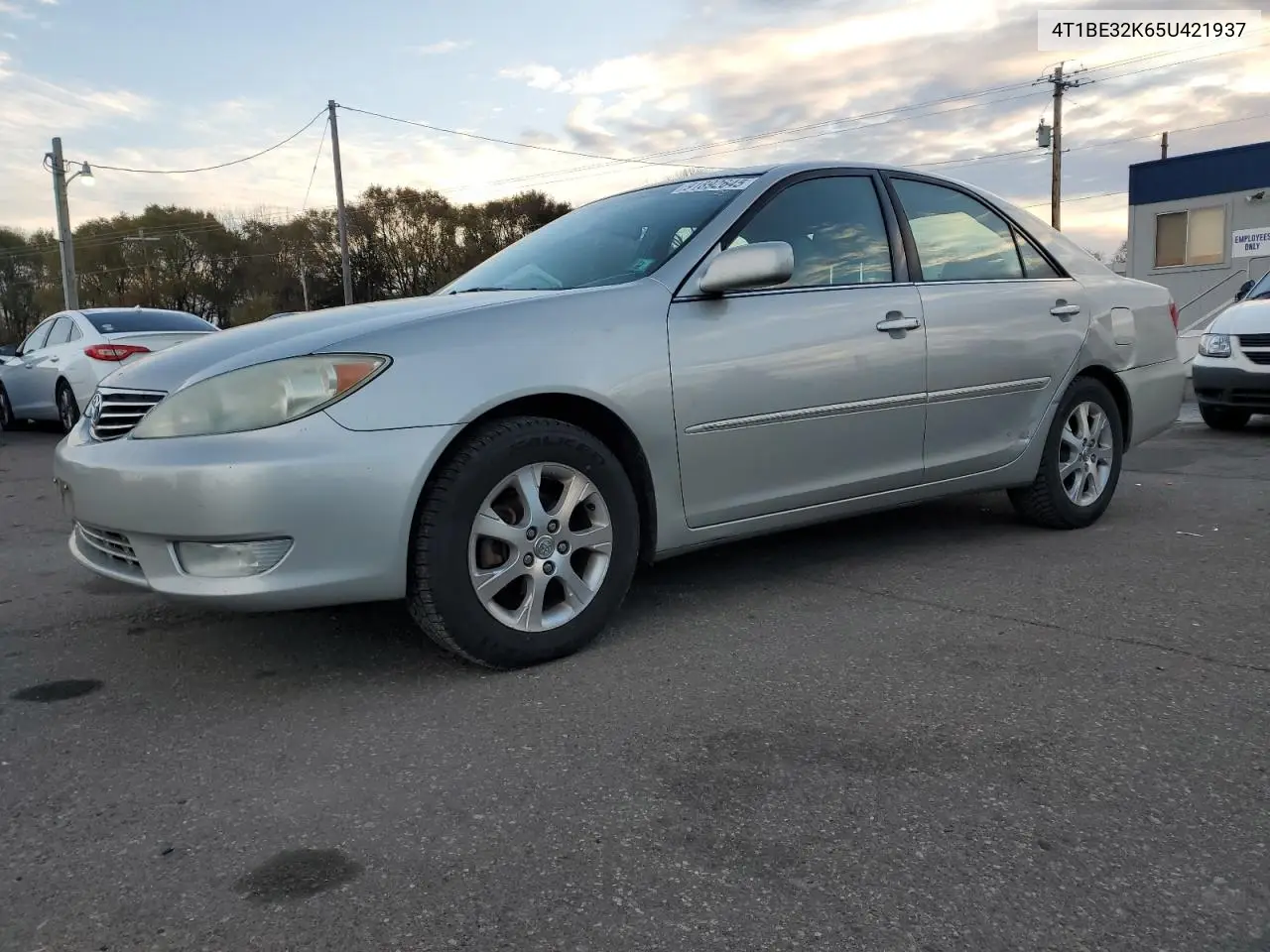 4T1BE32K65U421937 2005 Toyota Camry Le