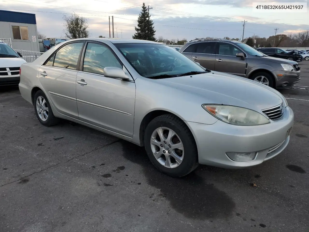 4T1BE32K65U421937 2005 Toyota Camry Le