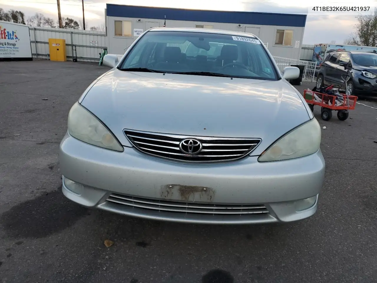 4T1BE32K65U421937 2005 Toyota Camry Le