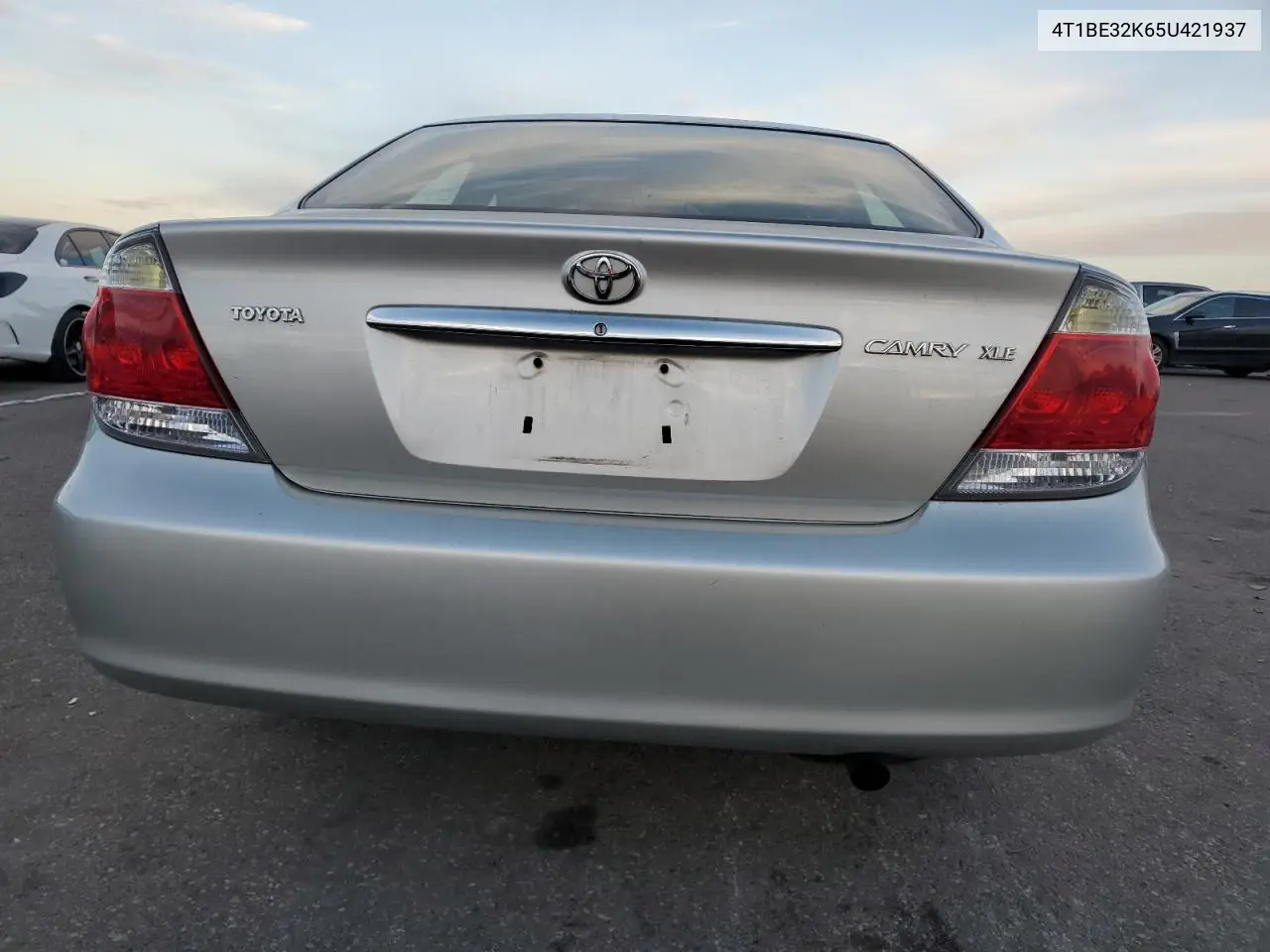 4T1BE32K65U421937 2005 Toyota Camry Le