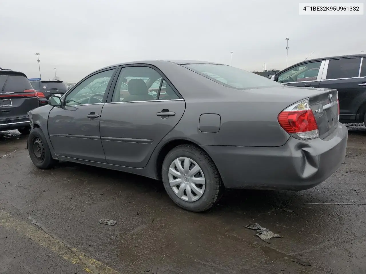 4T1BE32K95U961332 2005 Toyota Camry Le