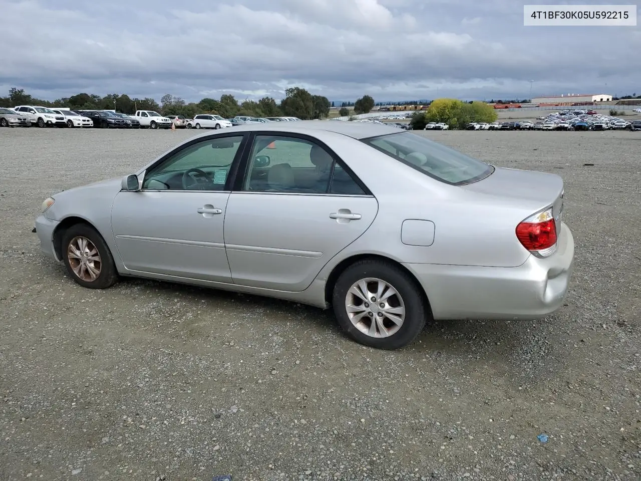 4T1BF30K05U592215 2005 Toyota Camry Le