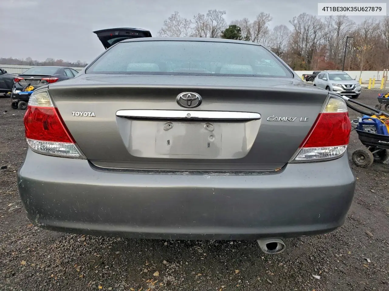 4T1BE30K35U627879 2005 Toyota Camry Le