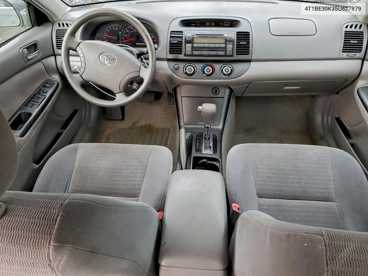 4T1BE30K35U627879 2005 Toyota Camry Le