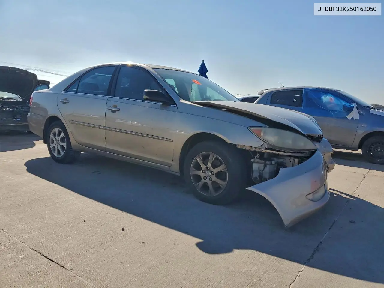 JTDBF32K250162050 2005 Toyota Camry Le