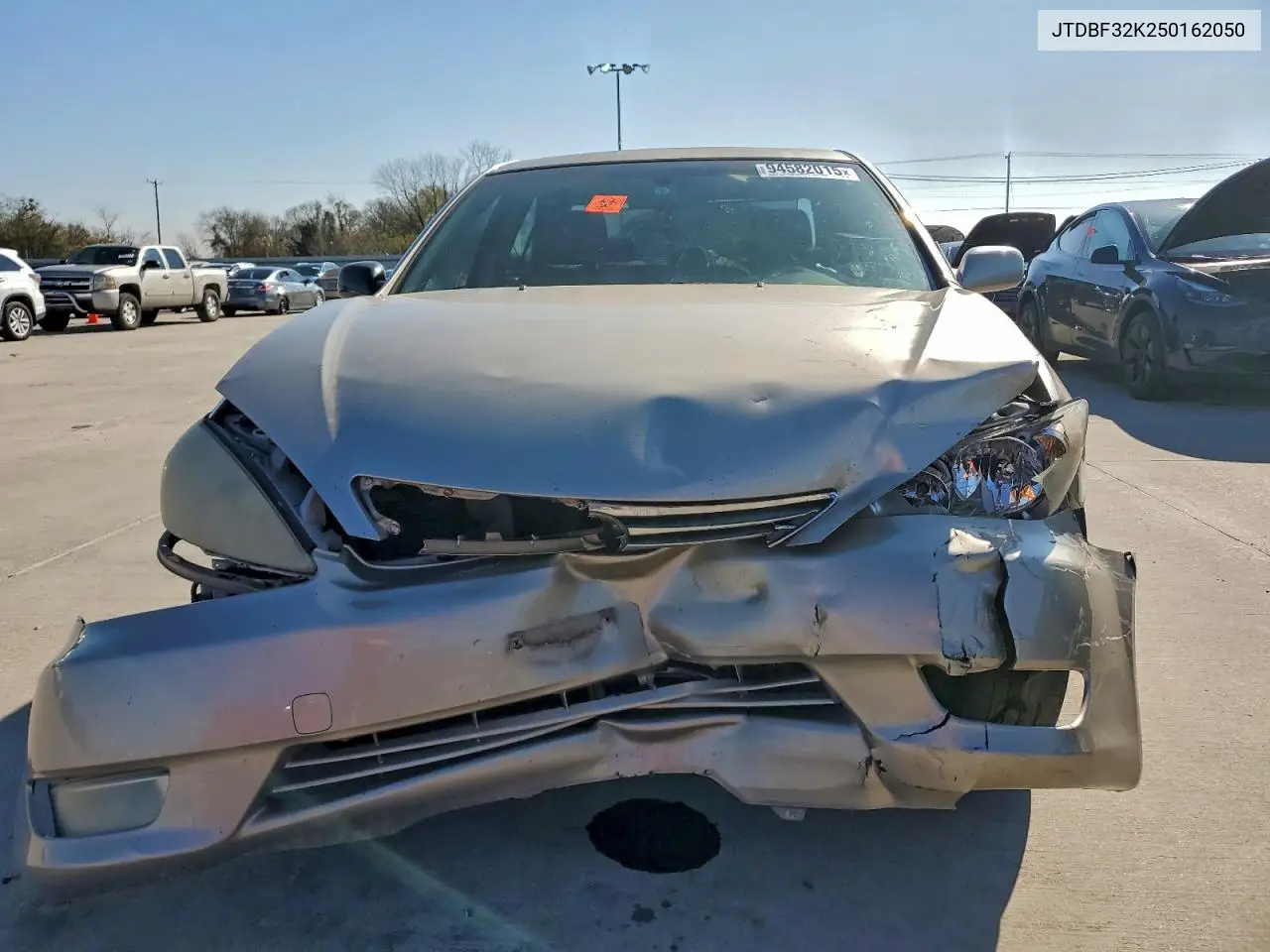 JTDBF32K250162050 2005 Toyota Camry Le