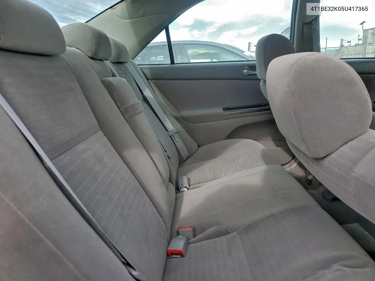 4T1BE32K05U417365 2005 Toyota Camry Le