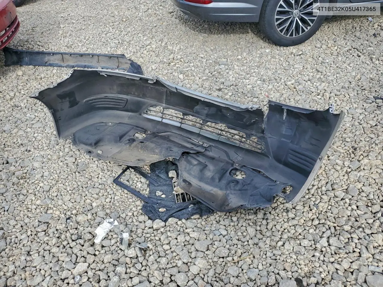 4T1BE32K05U417365 2005 Toyota Camry Le