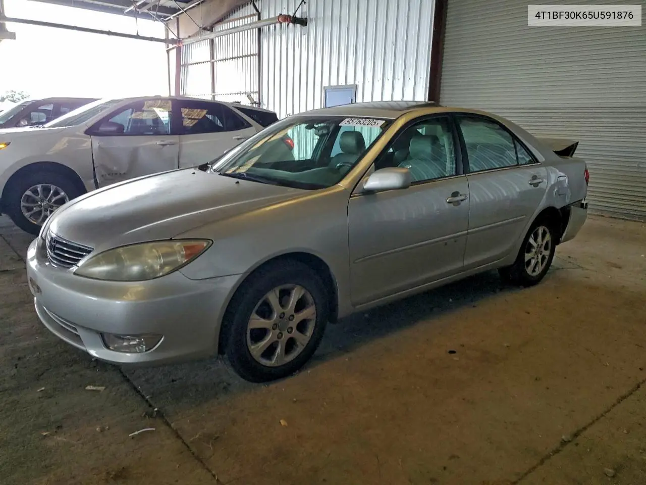 4T1BF30K65U591876 2005 Toyota Camry Le