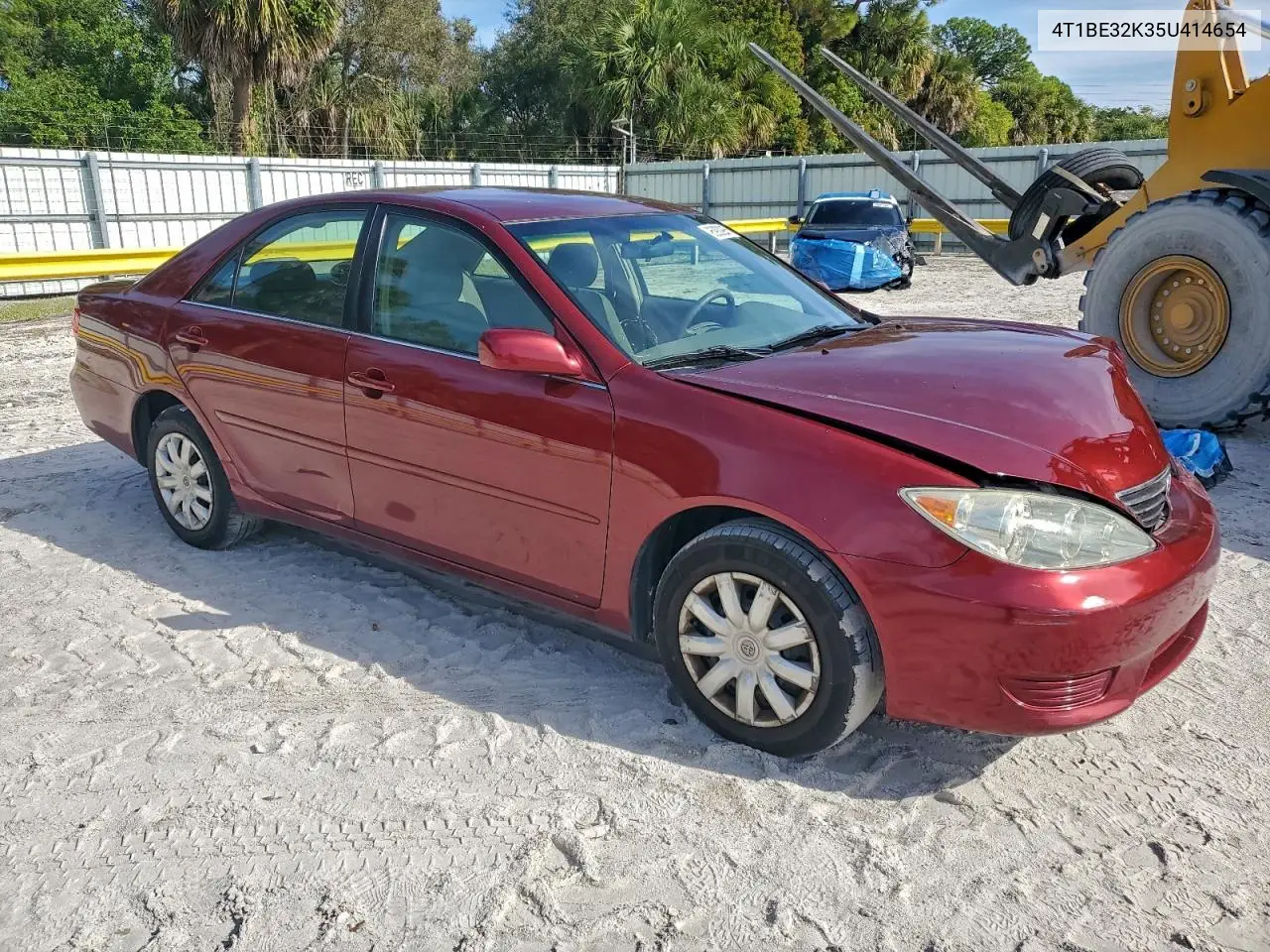 4T1BE32K35U414654 2005 Toyota Camry Le