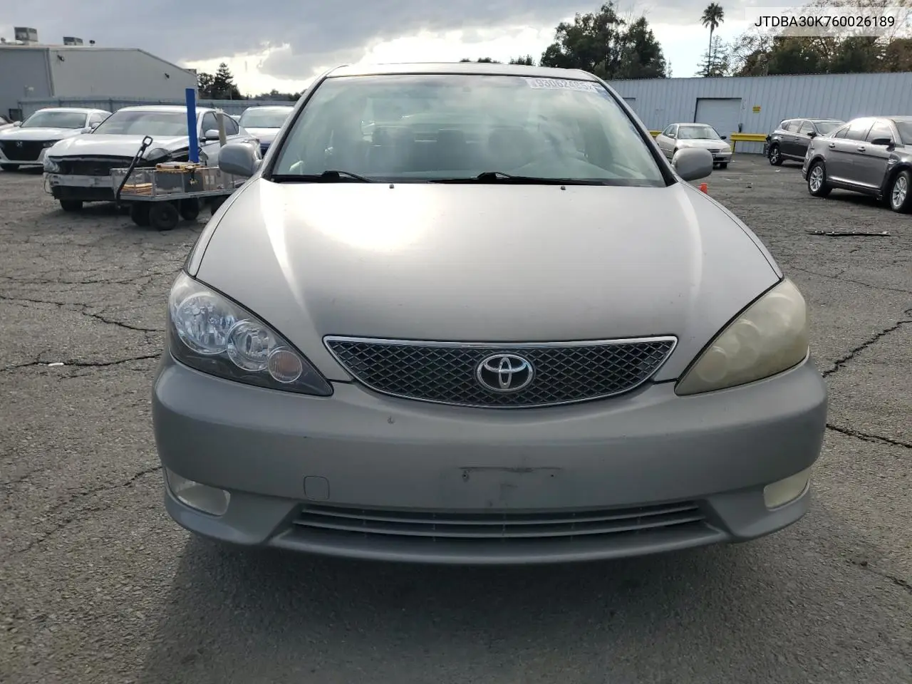 JTDBA30K760026189 2006 Toyota Camry Se