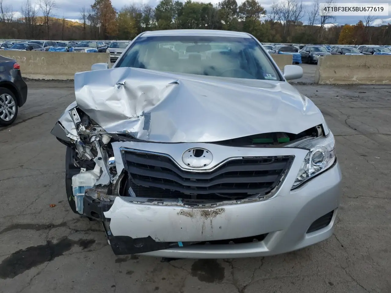 4T1BF3EK5BU677619 2011 Toyota Camry Base