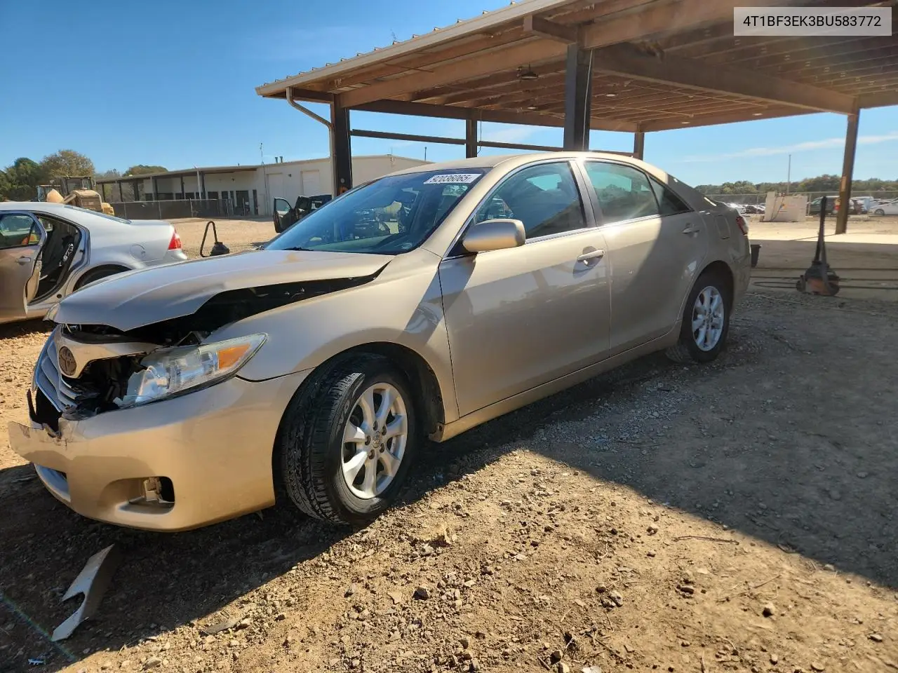 4T1BF3EK3BU583772 2011 Toyota Camry Base