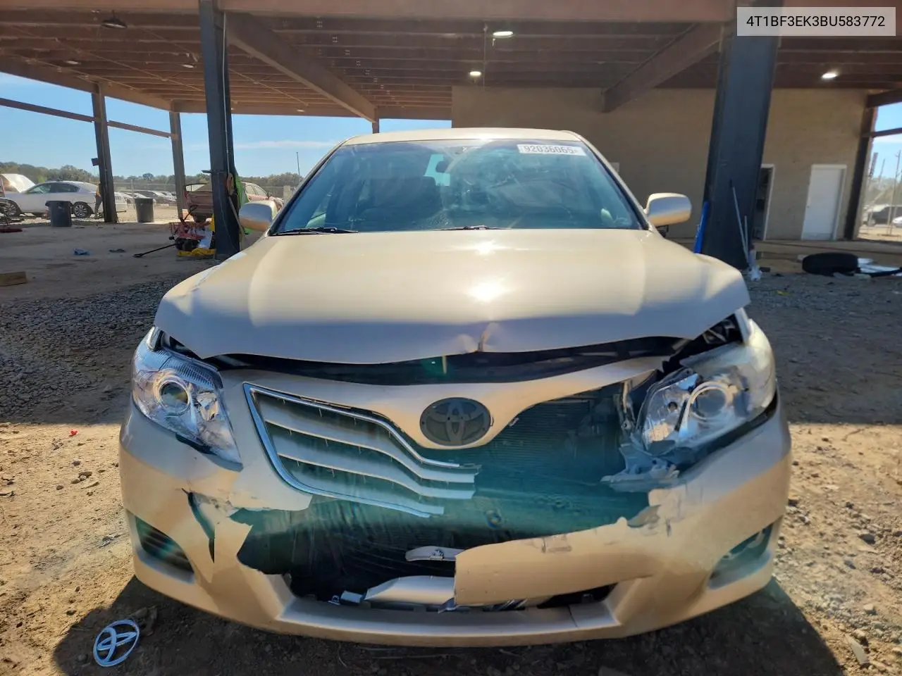 4T1BF3EK3BU583772 2011 Toyota Camry Base