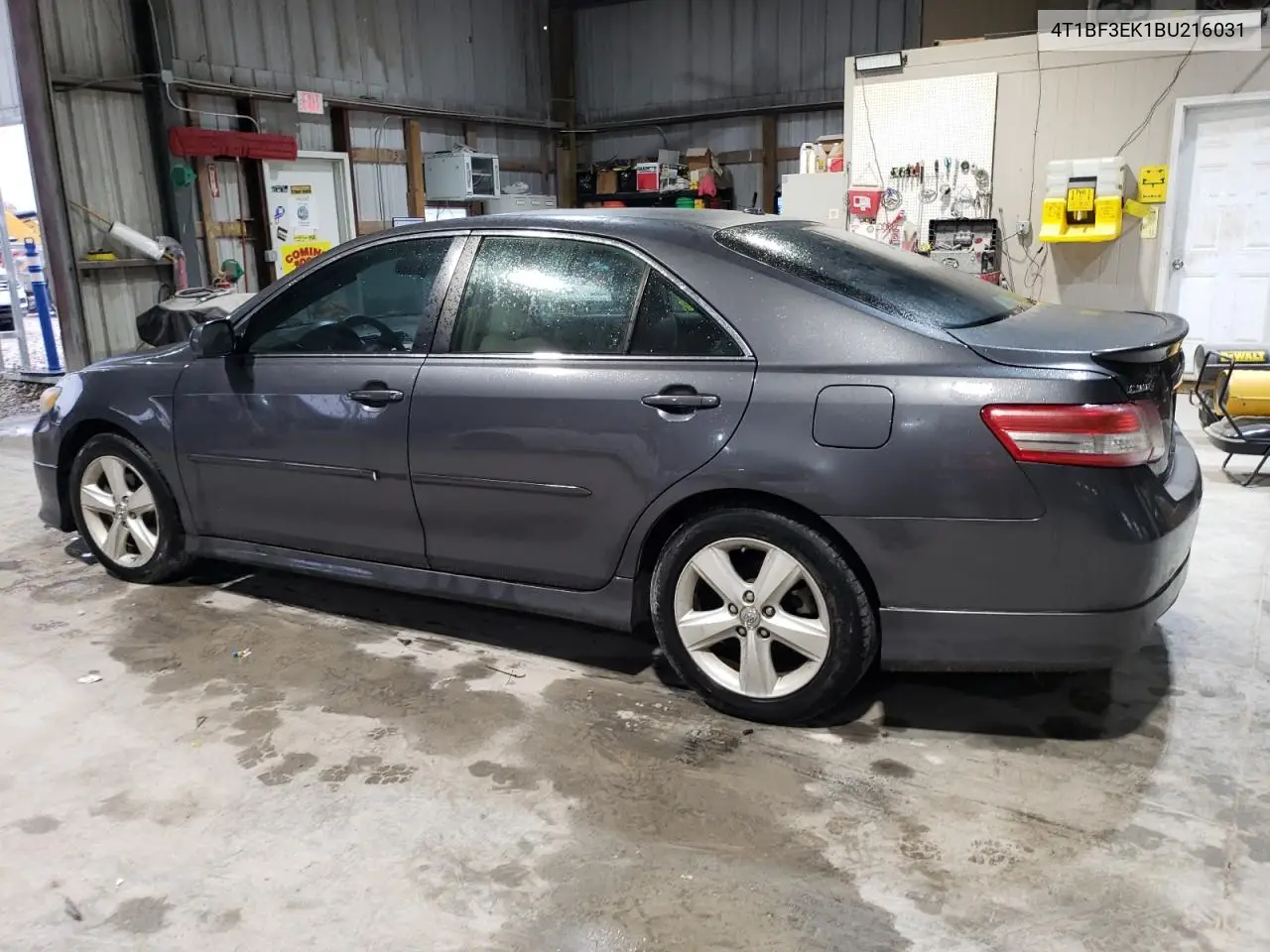 4T1BF3EK1BU216031 2011 Toyota Camry Base