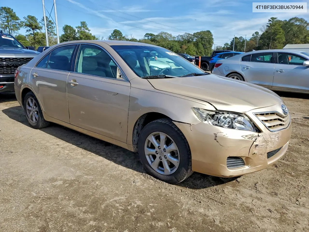4T1BF3EK3BU670944 2011 Toyota Camry Base