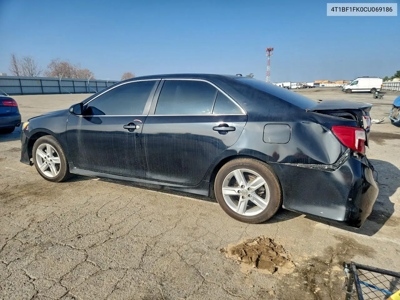 4T1BF1FK0CU069186 2012 Toyota Camry Base