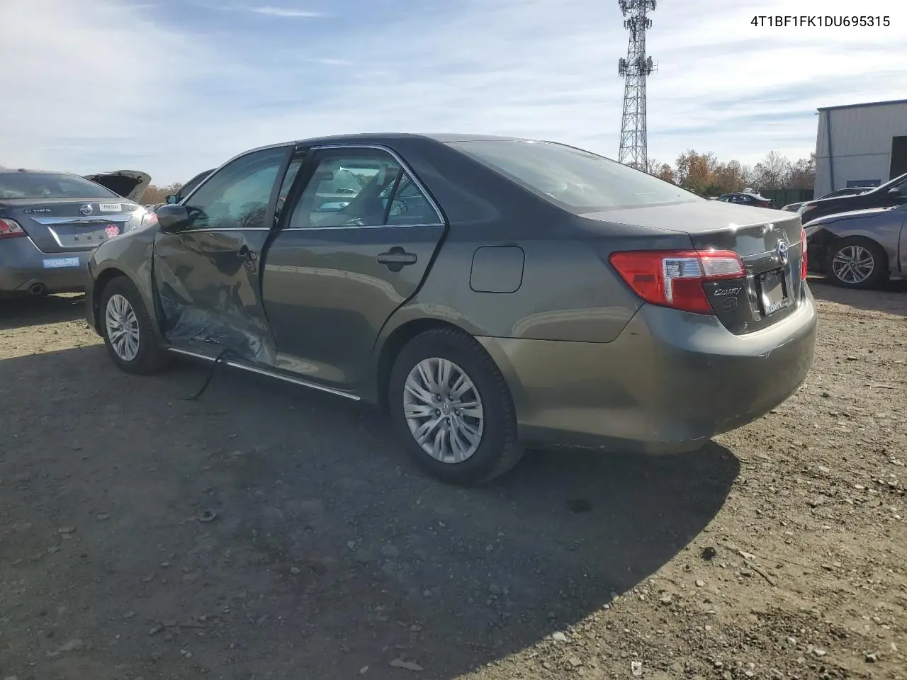 4T1BF1FK1DU695315 2013 Toyota Camry L