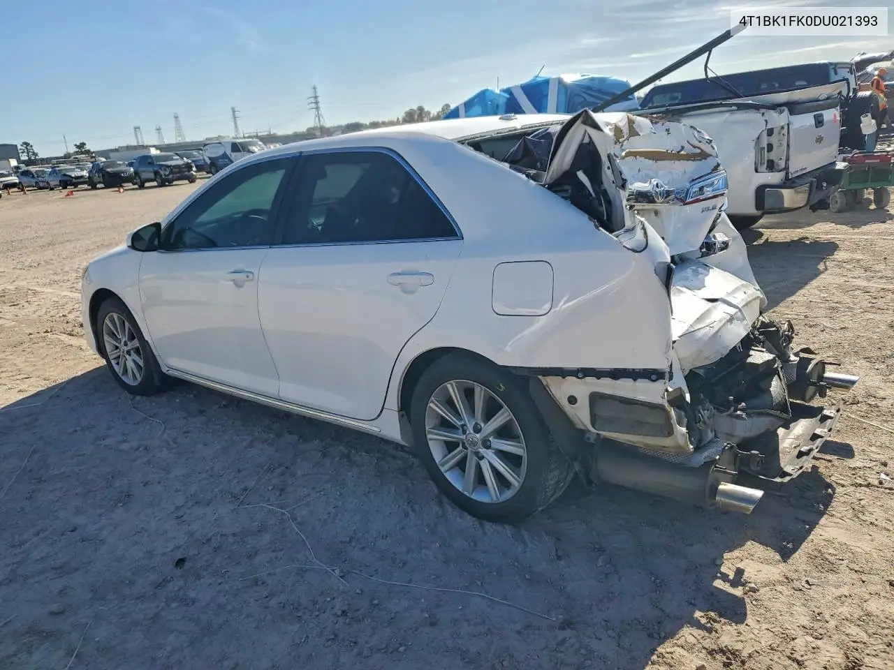 4T1BK1FK0DU021393 2013 Toyota Camry Se