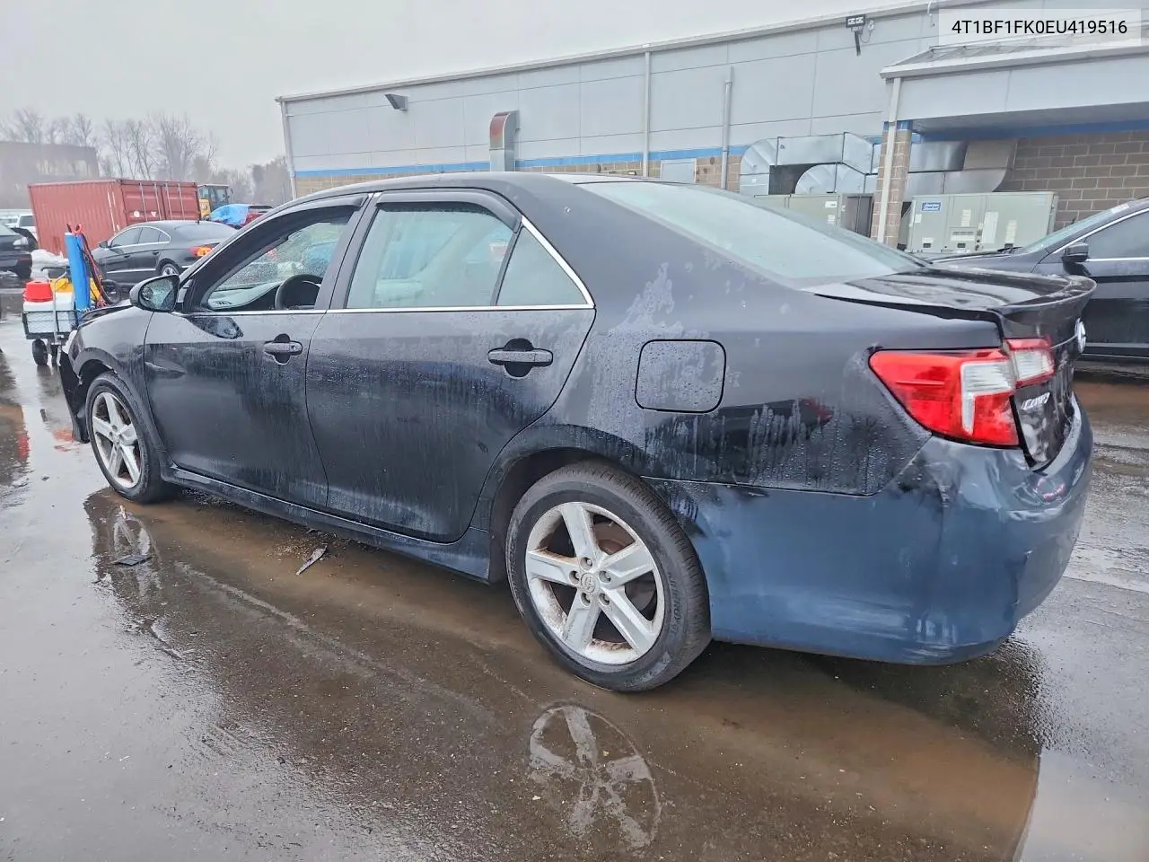 4T1BF1FK0EU419516 2014 Toyota Camry Se
