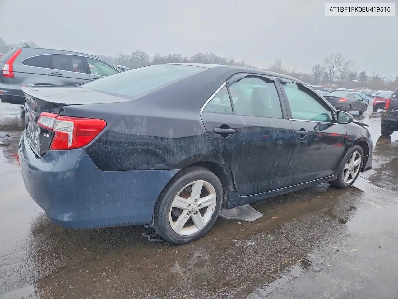 4T1BF1FK0EU419516 2014 Toyota Camry Se