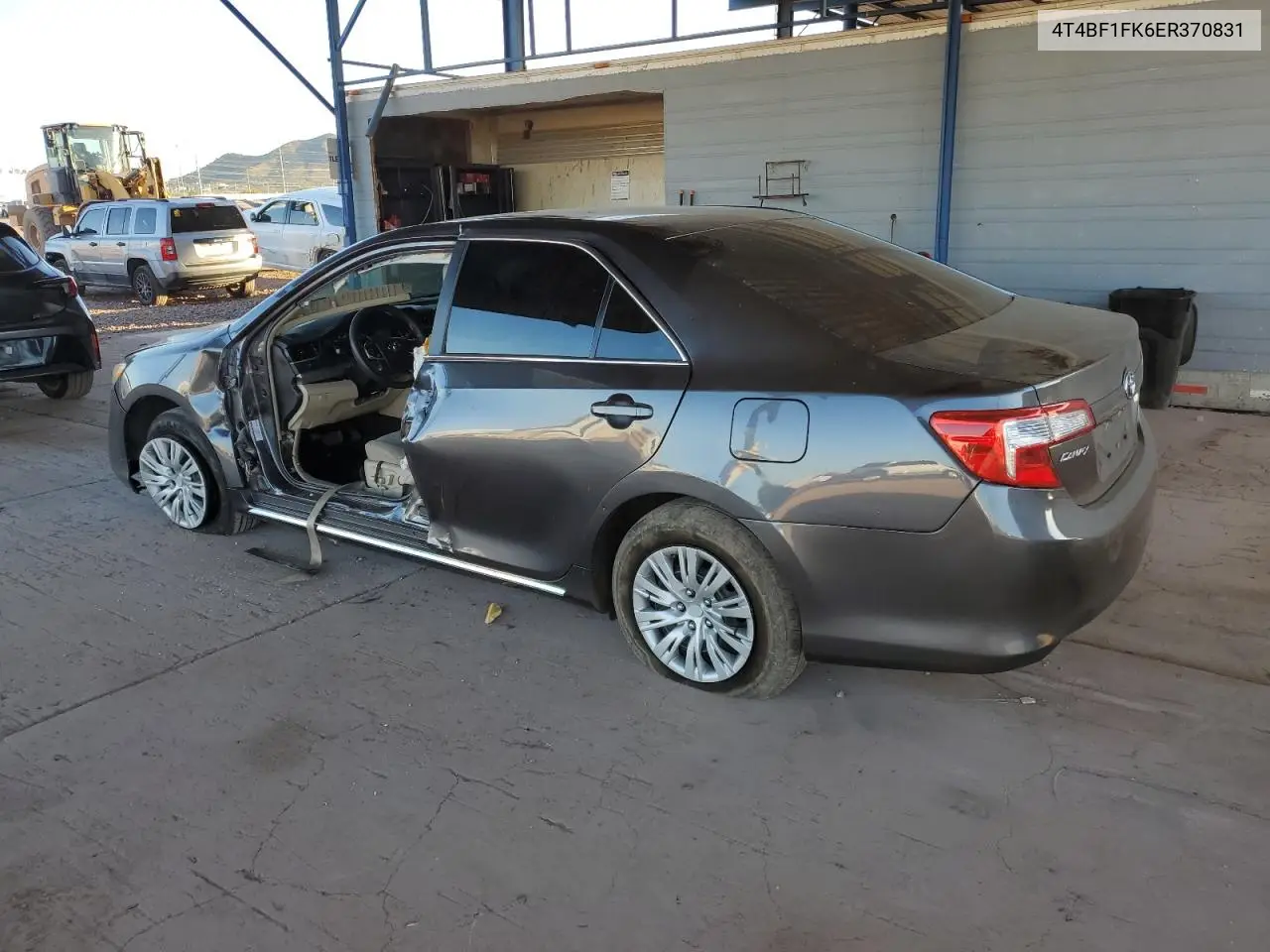 4T4BF1FK6ER370831 2014 Toyota Camry L