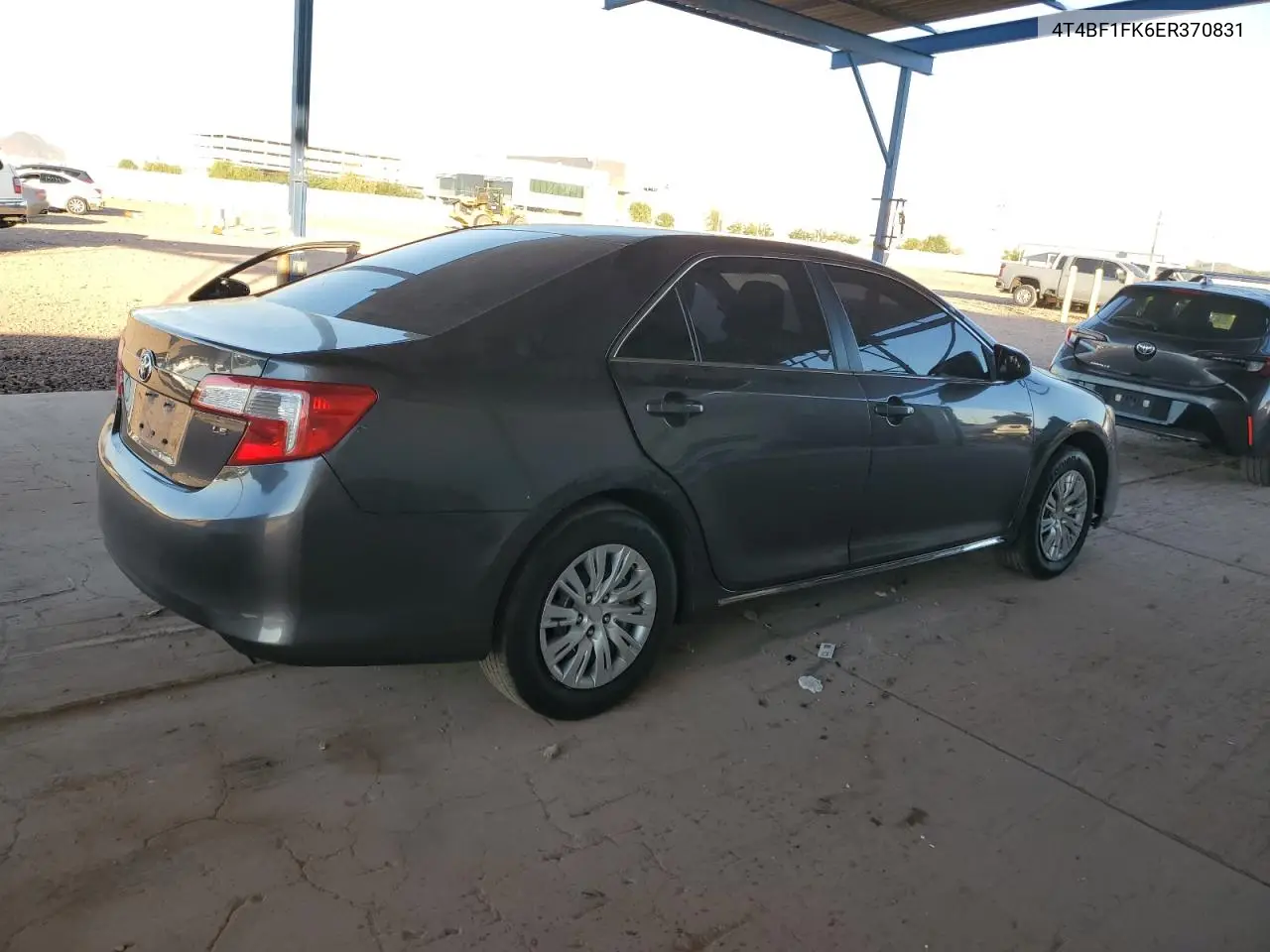 4T4BF1FK6ER370831 2014 Toyota Camry L