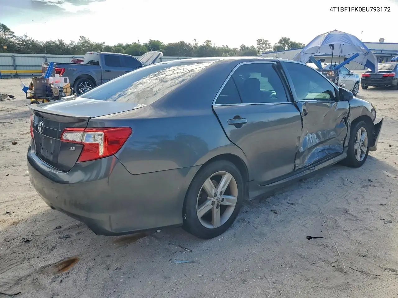 4T1BF1FK0EU793172 2014 Toyota Camry L