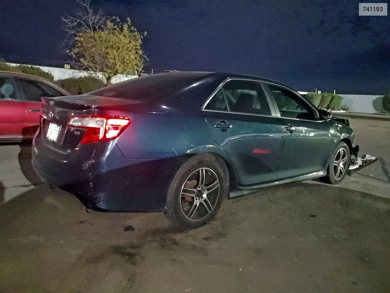 741193 2014 Toyota Camry L