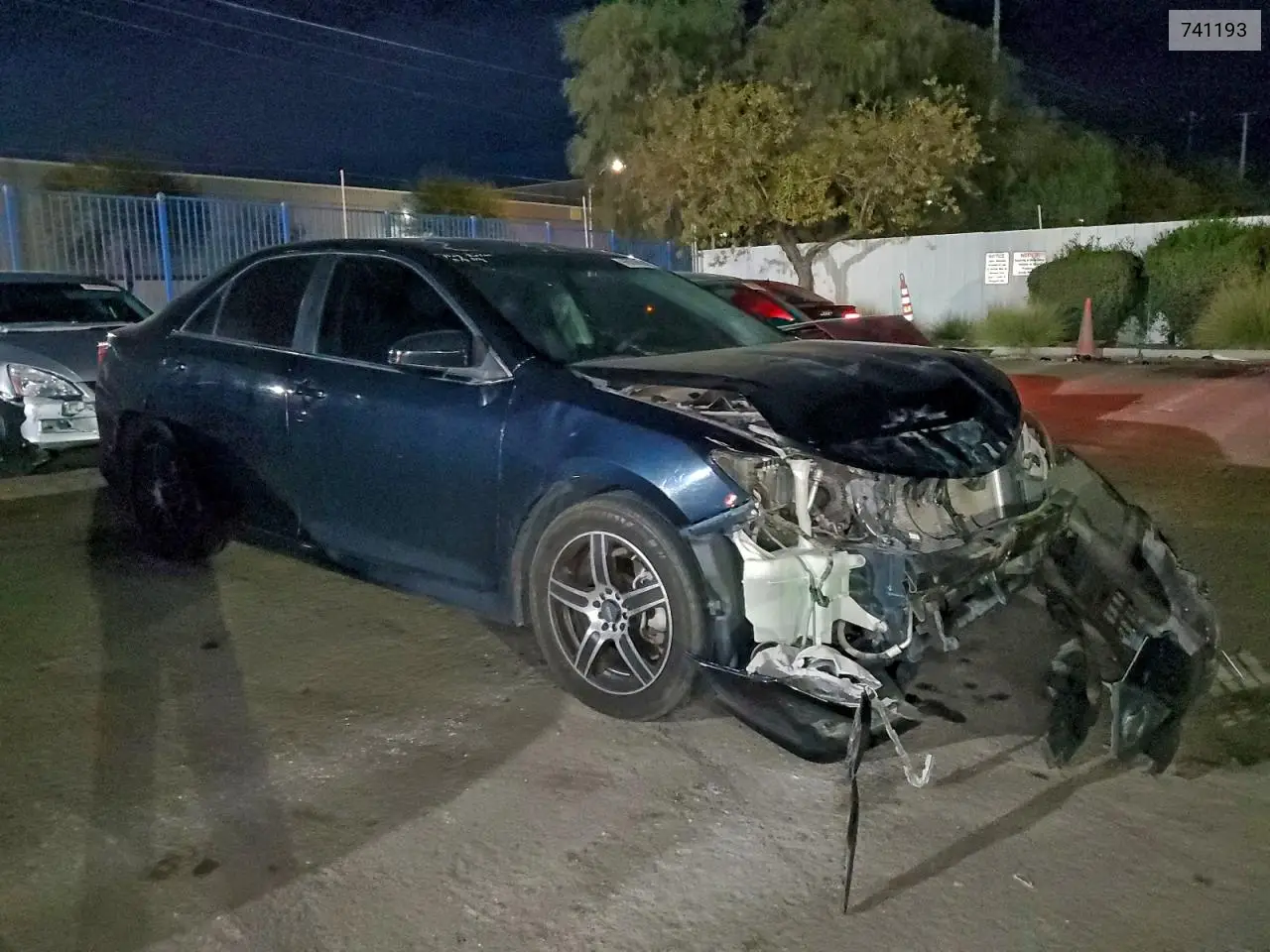 741193 2014 Toyota Camry L