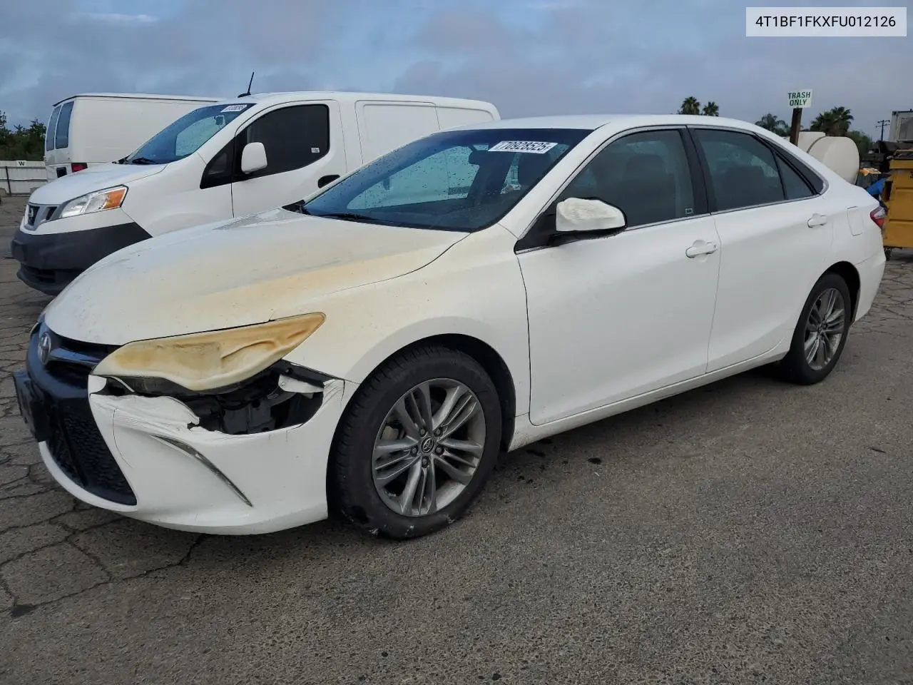 4T1BF1FKXFU012126 2015 Toyota Camry Le