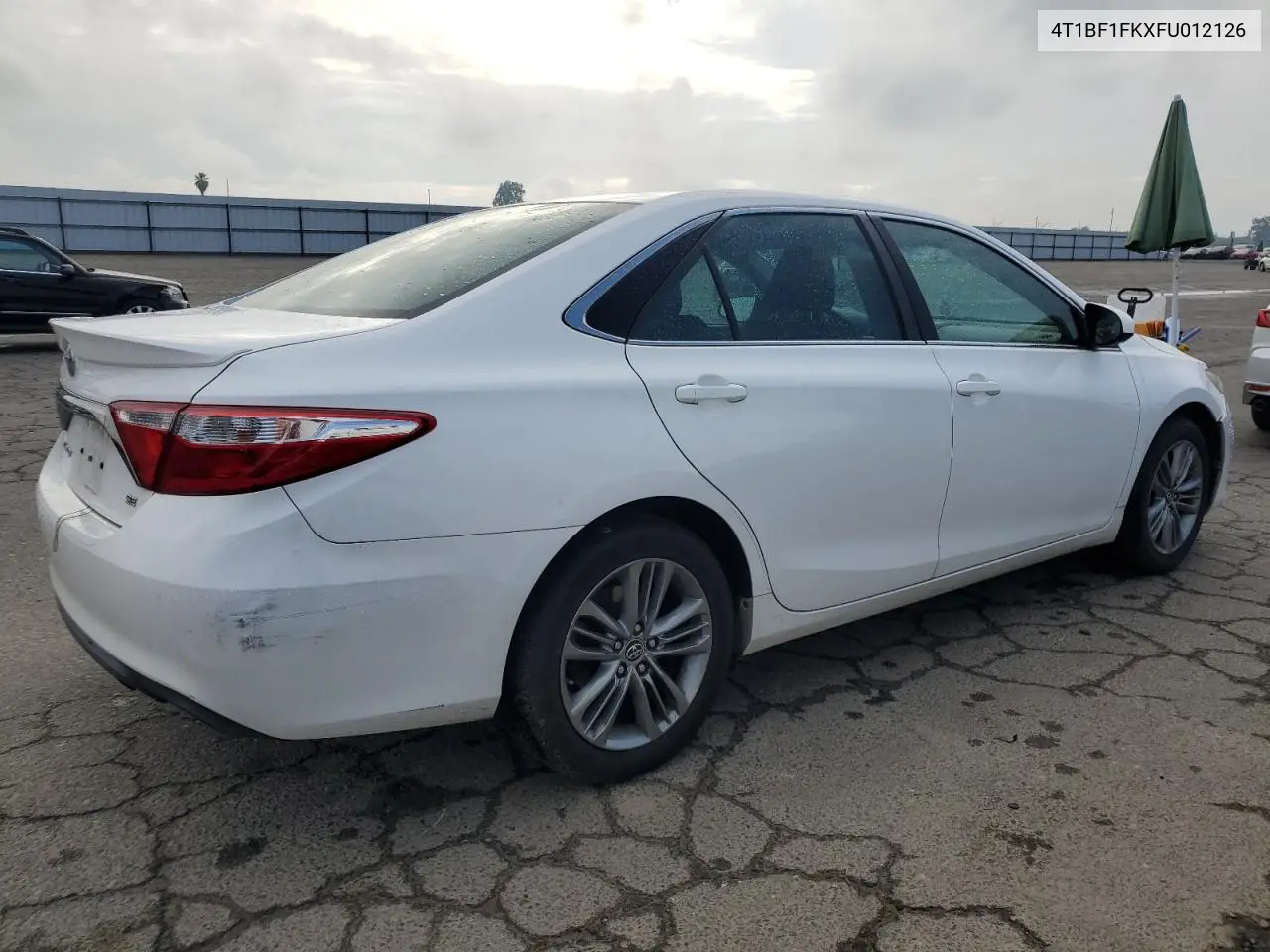 4T1BF1FKXFU012126 2015 Toyota Camry Le