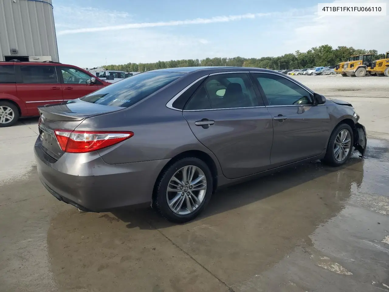 4T1BF1FK1FU066110 2015 Toyota Camry Le
