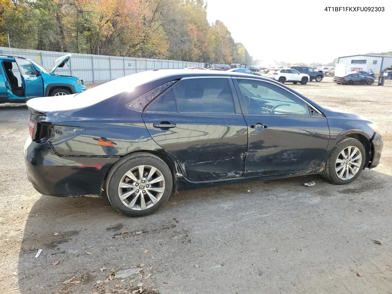4T1BF1FKXFU092303 2015 Toyota Camry Le