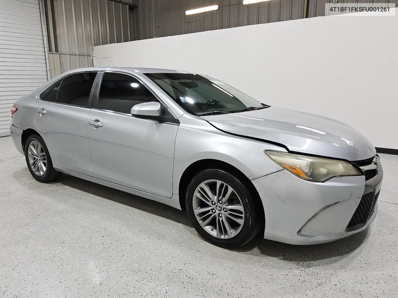 4T1BF1FK5FU001261 2015 Toyota Camry Le