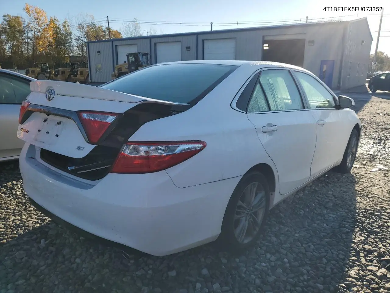 4T1BF1FK5FU073352 2015 Toyota Camry Le