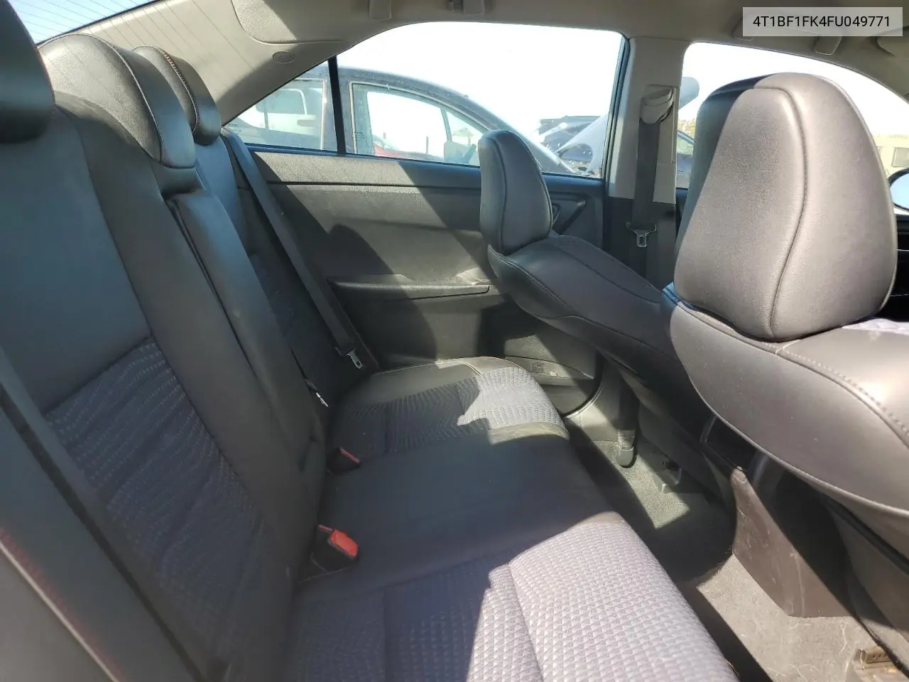 4T1BF1FK4FU049771 2015 Toyota Camry Le