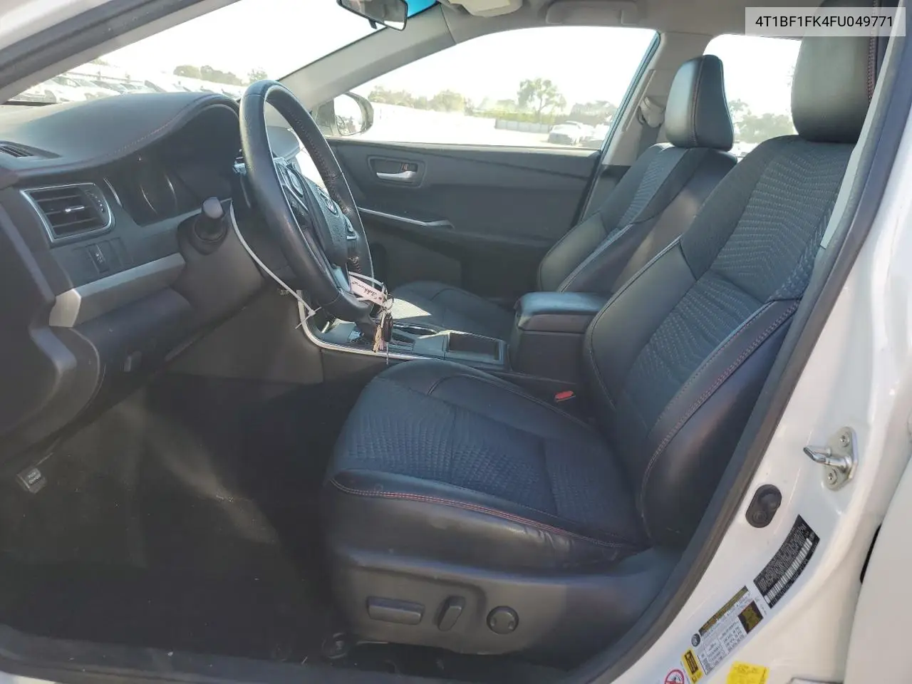 4T1BF1FK4FU049771 2015 Toyota Camry Le