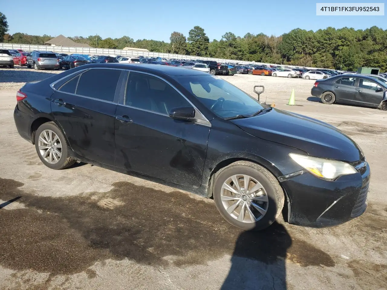 4T1BF1FK3FU952543 2015 Toyota Camry Le