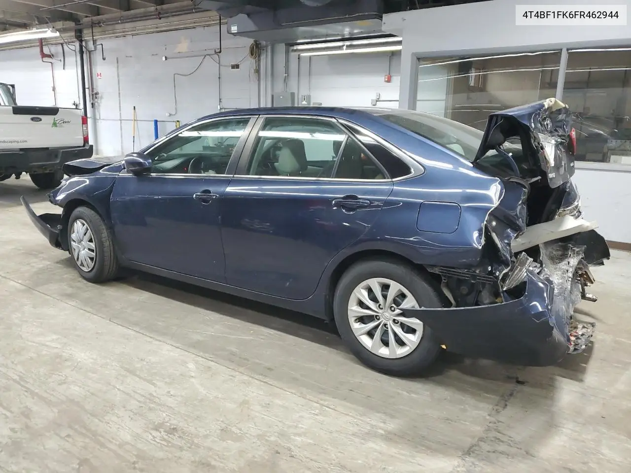 4T4BF1FK6FR462944 2015 Toyota Camry Le
